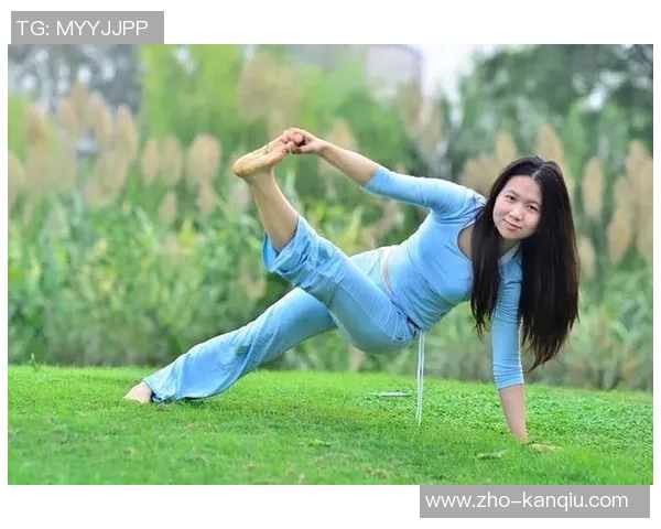 学足球的好处:提升身体素质锻炼团队协作能力培养坚韧意志与社交技巧